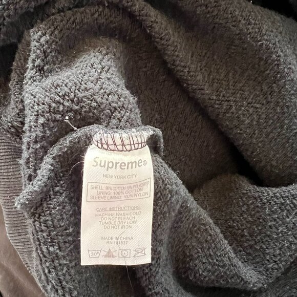 YEEZY boost 350 and Supreme bundle - Picture 10 of 16